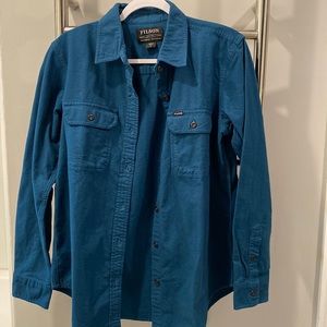 Filson field flannel button up shirt. NWOT!!